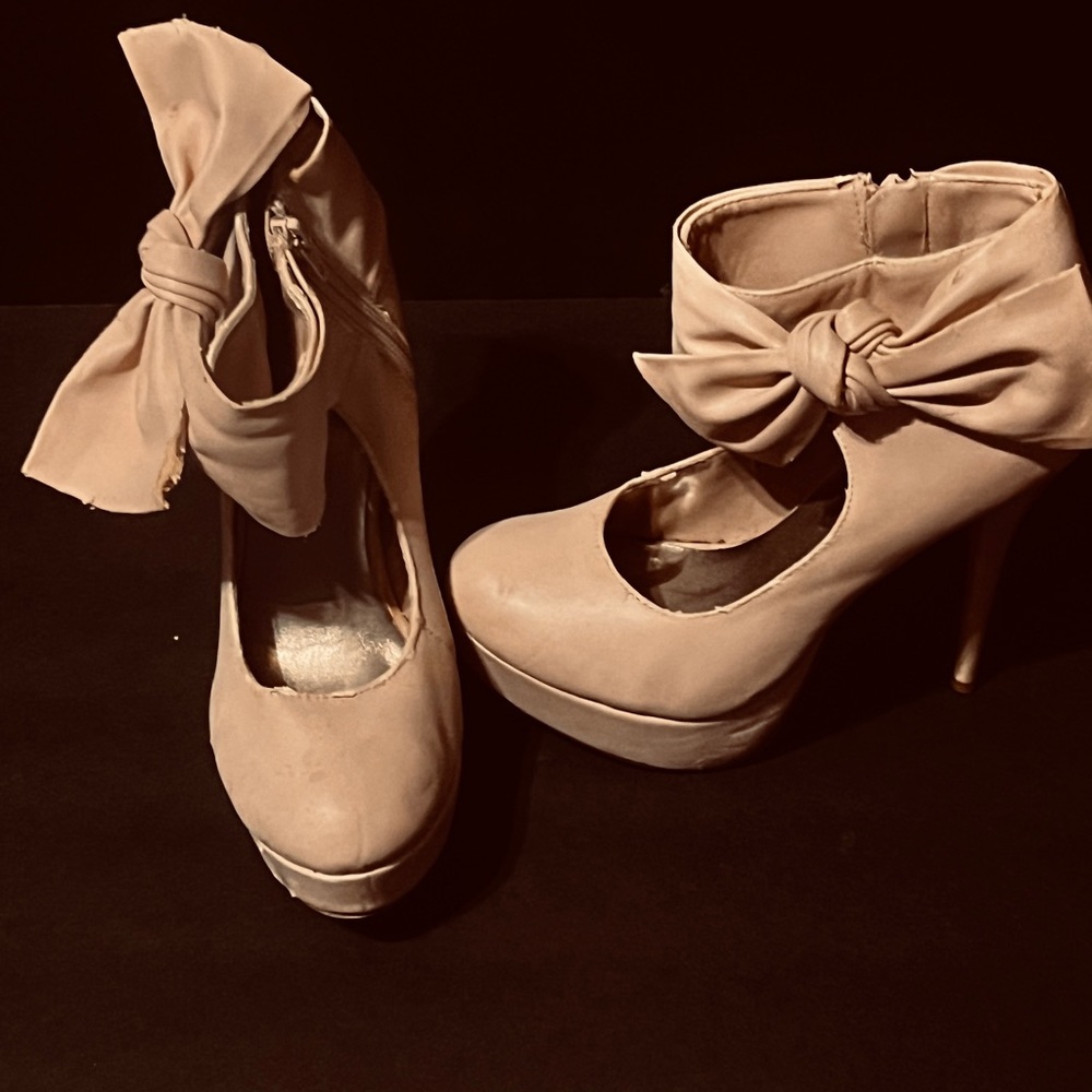 Charlotte Russe Nude Bow Heels